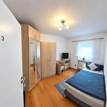 Grosses 3-zimmer-apartment Mit 6 Betten & Balkon Apartment